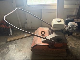 Plate compactor