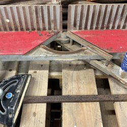 Miter Box W/ Attachment