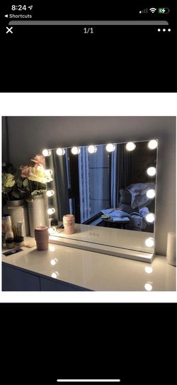 Vanity mirror