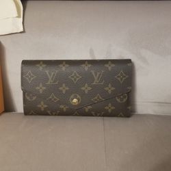 Louis Vuitton Sarah Wallet 