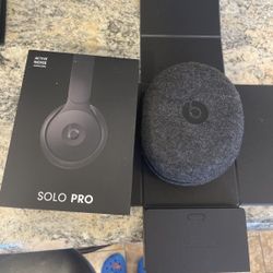 Beats by Dr. Dre Solo Pro