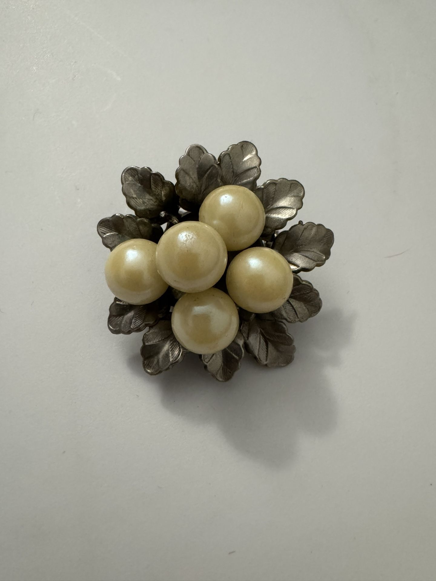 Pearl Flower Brooch