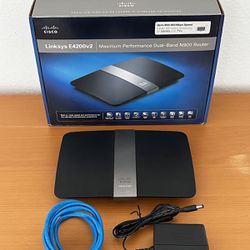 Linksys Wireless Router, Dual-band WiFi, Gigabit Ethernet
