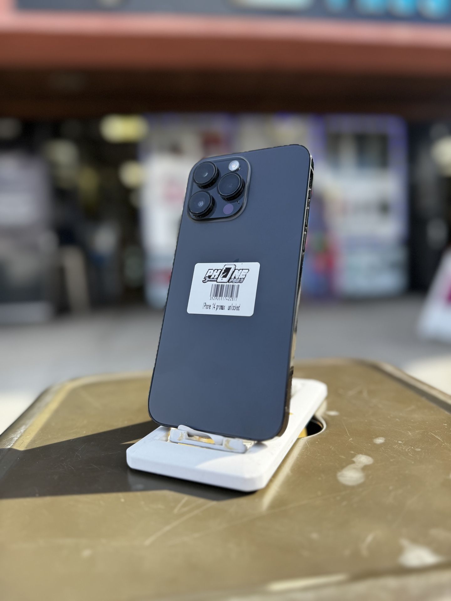 iPhone 14 Pro Max (Factory Unlocked)