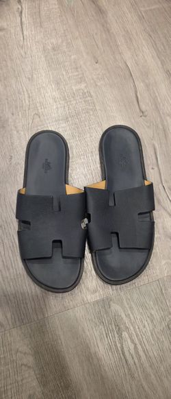 Hermès Izmir Men’s Sandals – Black Leather – Size 11.5