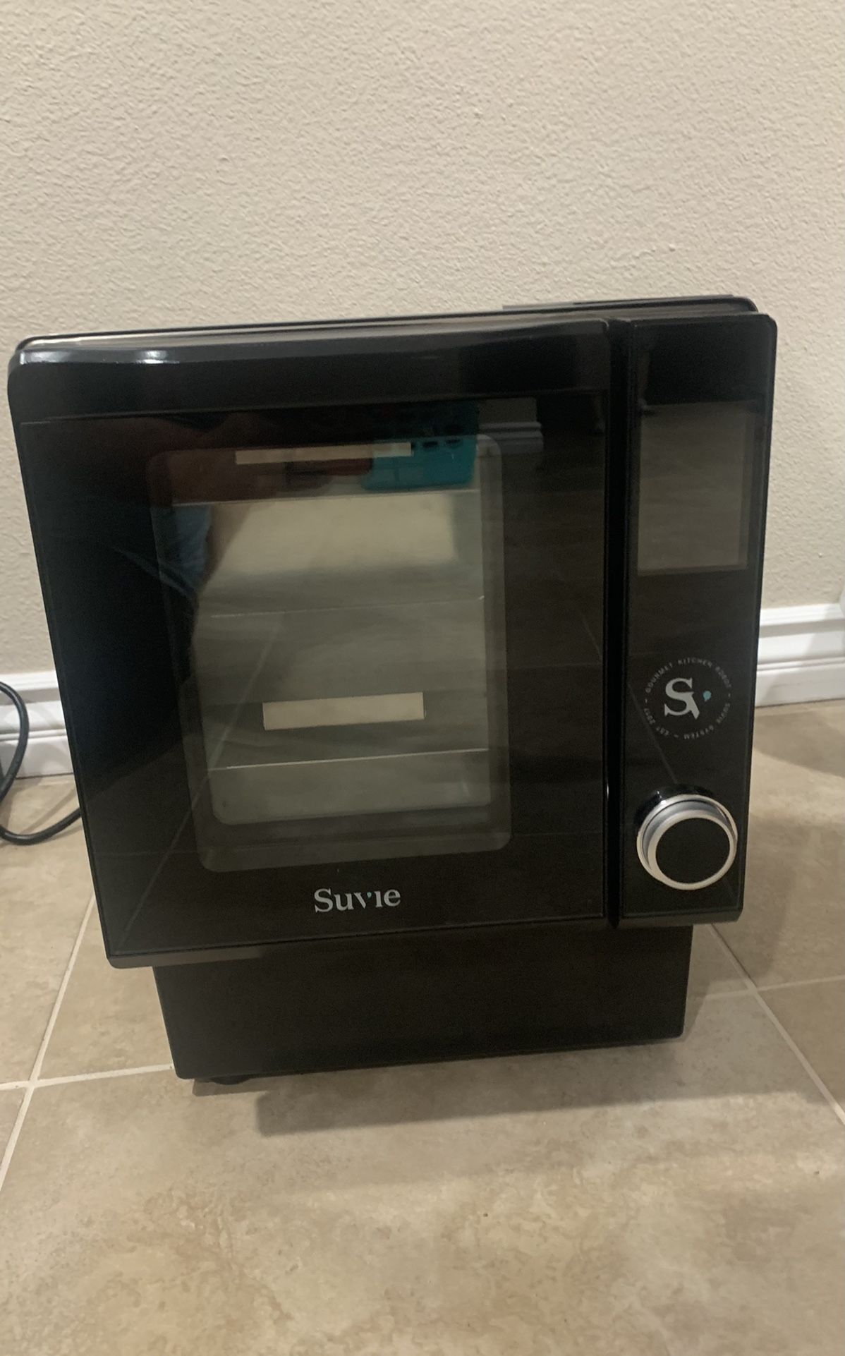 Suvie All In One Refrigerator, Oven And Broiler
