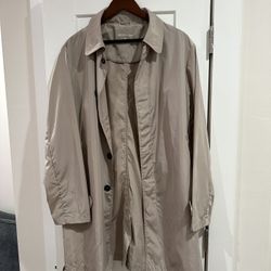 Saks Fifth Avenue Rain Coat 🧥