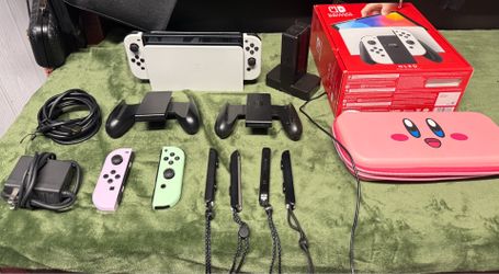 Nintendo Switch Bundle - Console, Accessories & Carrying Case