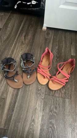 Cute Summer Sandals ‘’ Me Too’’ Brand & ‘’Report’’