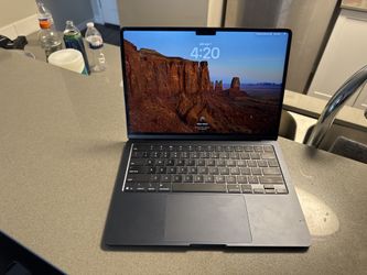 MacBook Air M4 (2025) - 16. GB RAM - 512 GB SSD