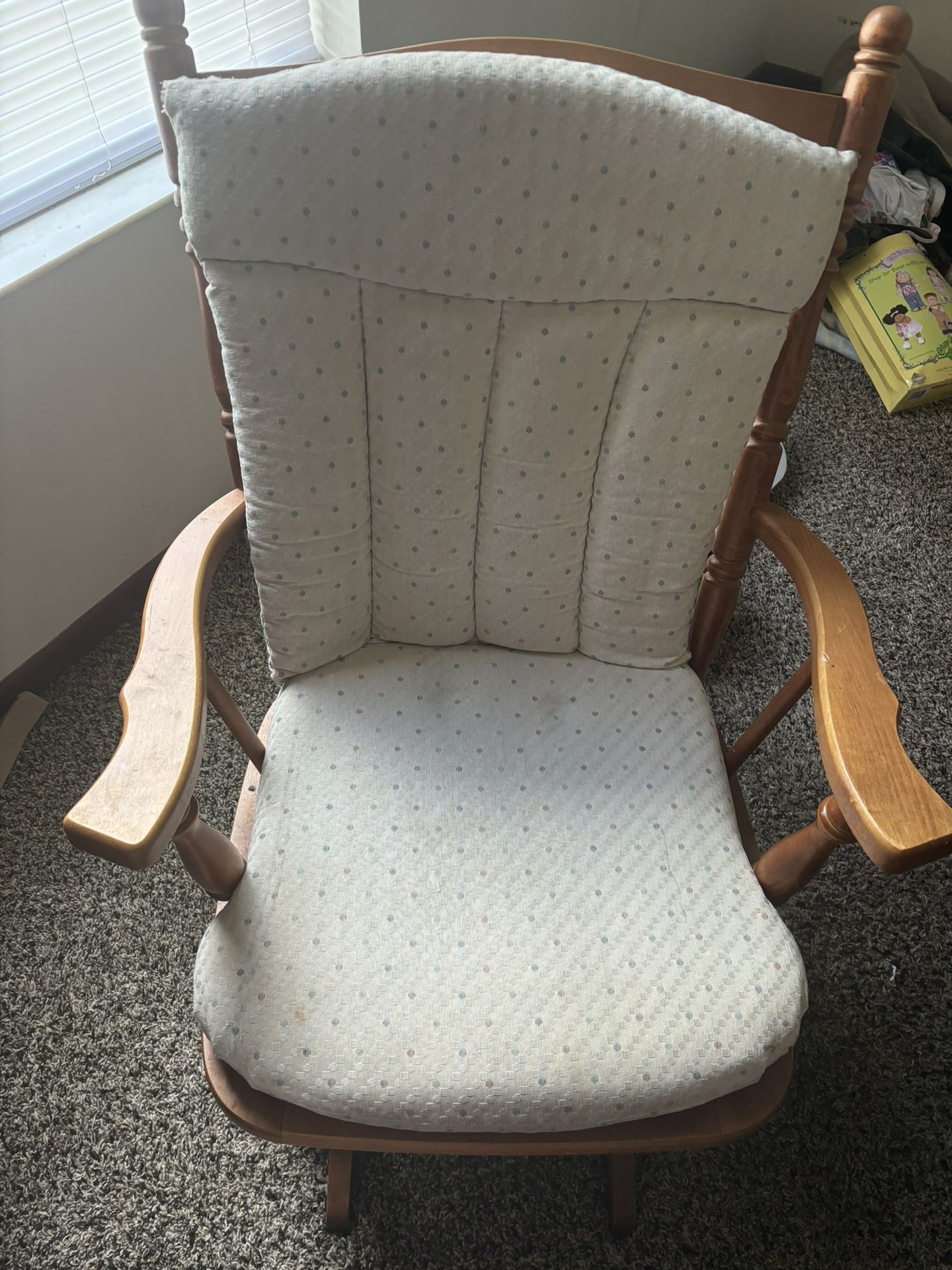 Gliding Rocking Chair 