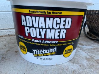 Adhesive for flooring/ Pegamento para los pisos