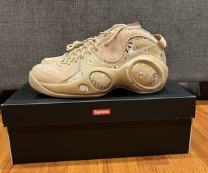 Supreme Nike Air Zoom Size 9M 