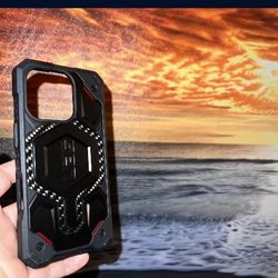 UAG Monarch Pro Case with MagSafe for iPhone 15 Pro
