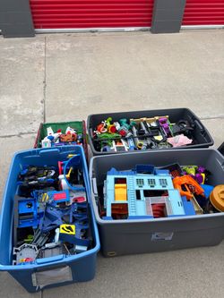 Huge Lot of Imaginext toys