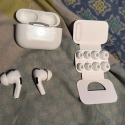 Used AirPods 2 Gen, With case, Pods And All The Different Sized Tips. 