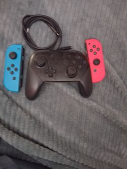 Nintendo switch controllers