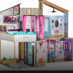 American Girl Dollhouse. 