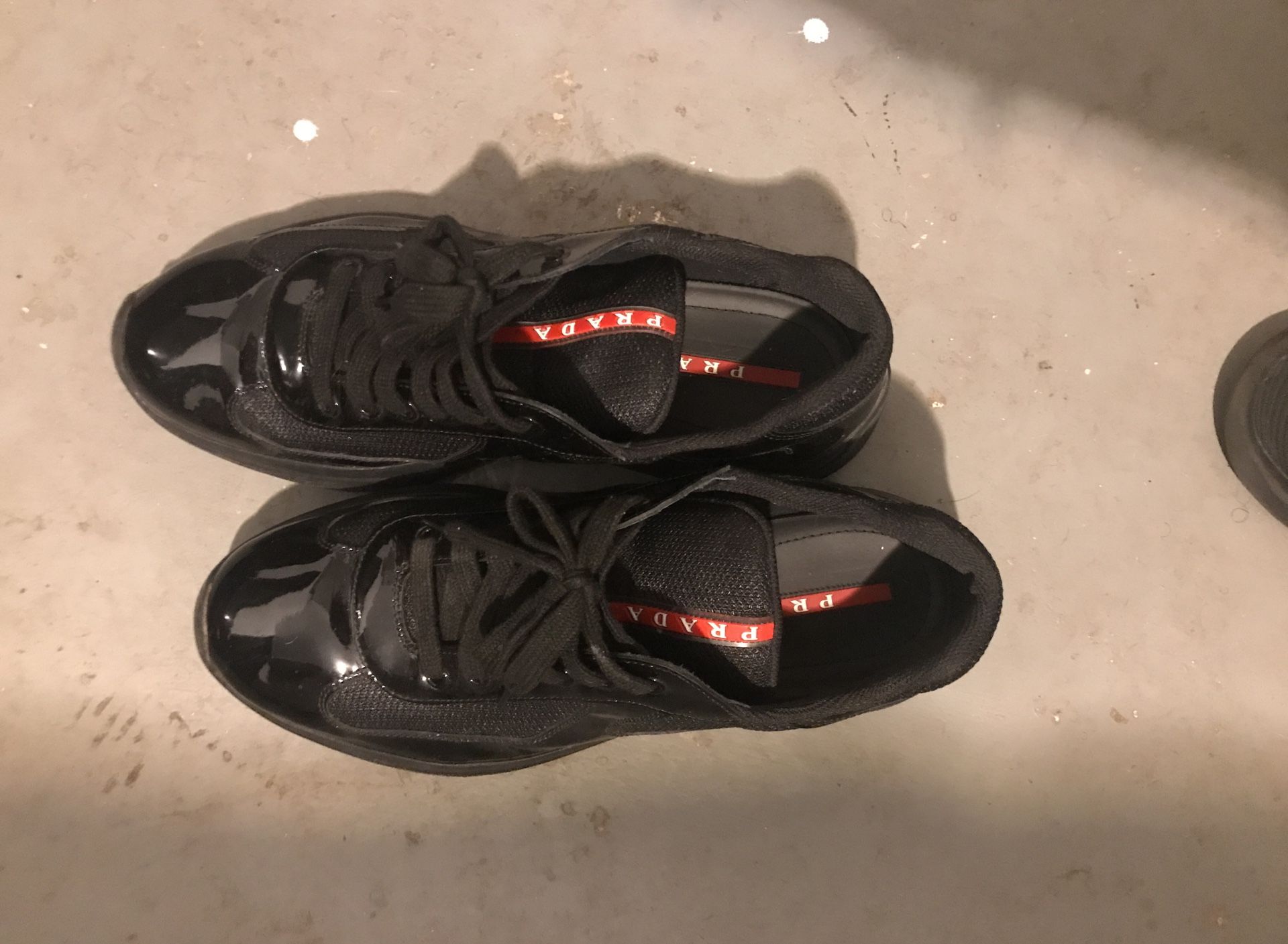 Pradas Men Size 9 Barley Worn