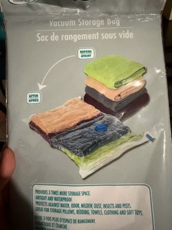 Vacuum storage bag