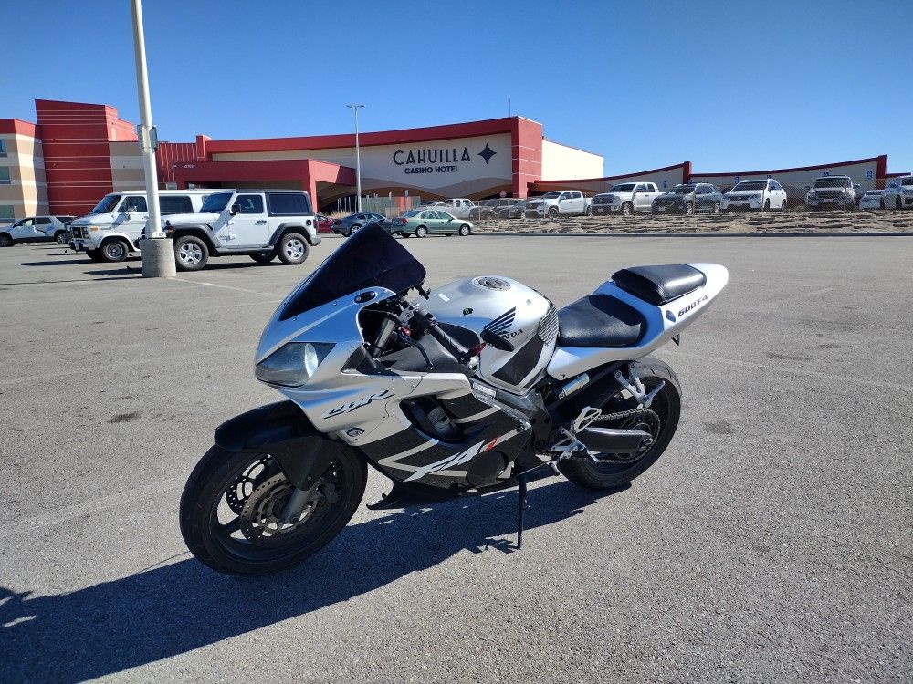 Honda Cbr 600 F4i