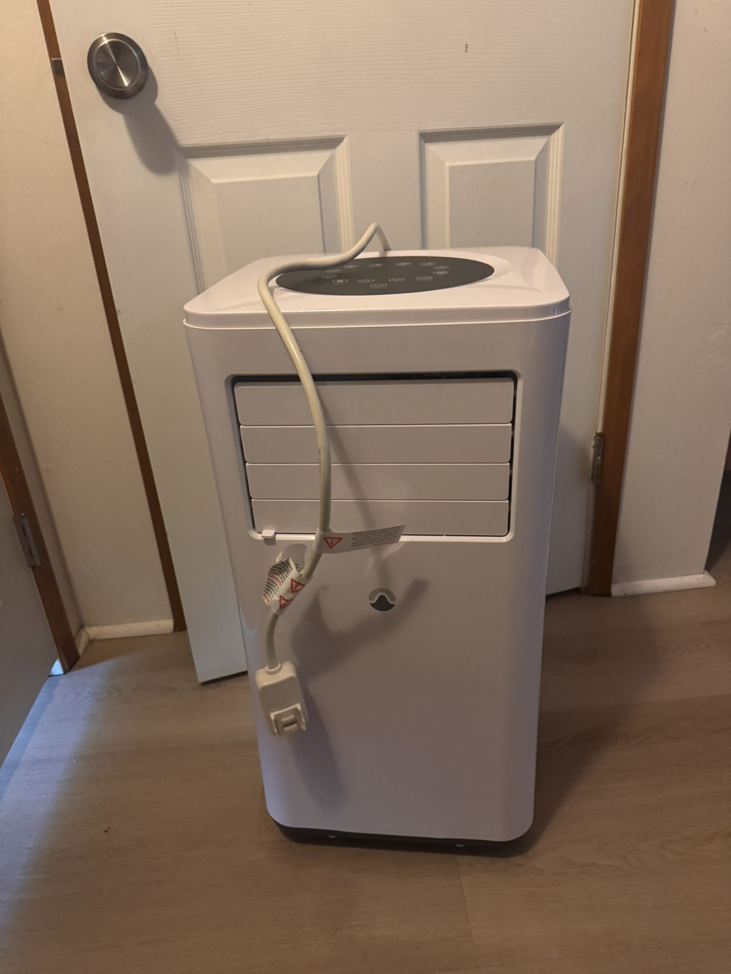 10,000 BTU AIR UNIT