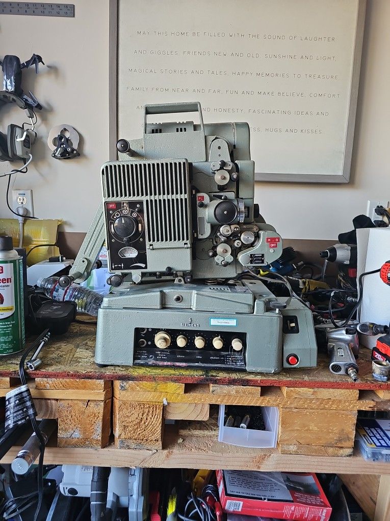 Stunning Vintage SIEMENS 2000 16mm Cine Film Projector & Amplifier (Untested)
