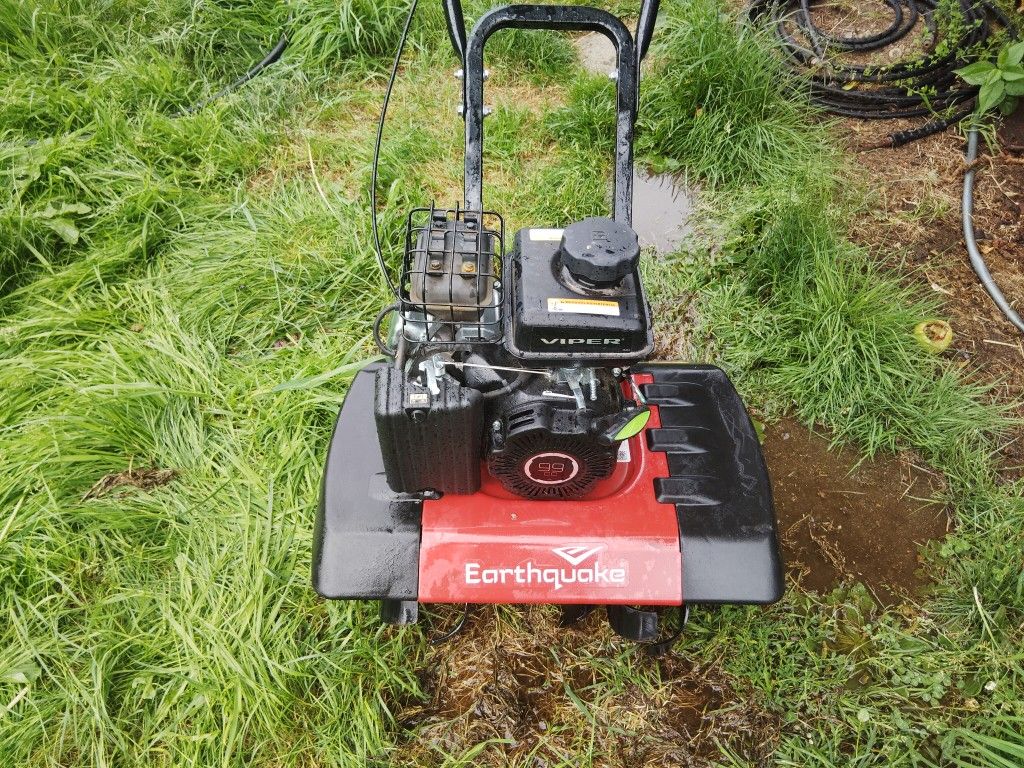 Earthquake Versa Tiller