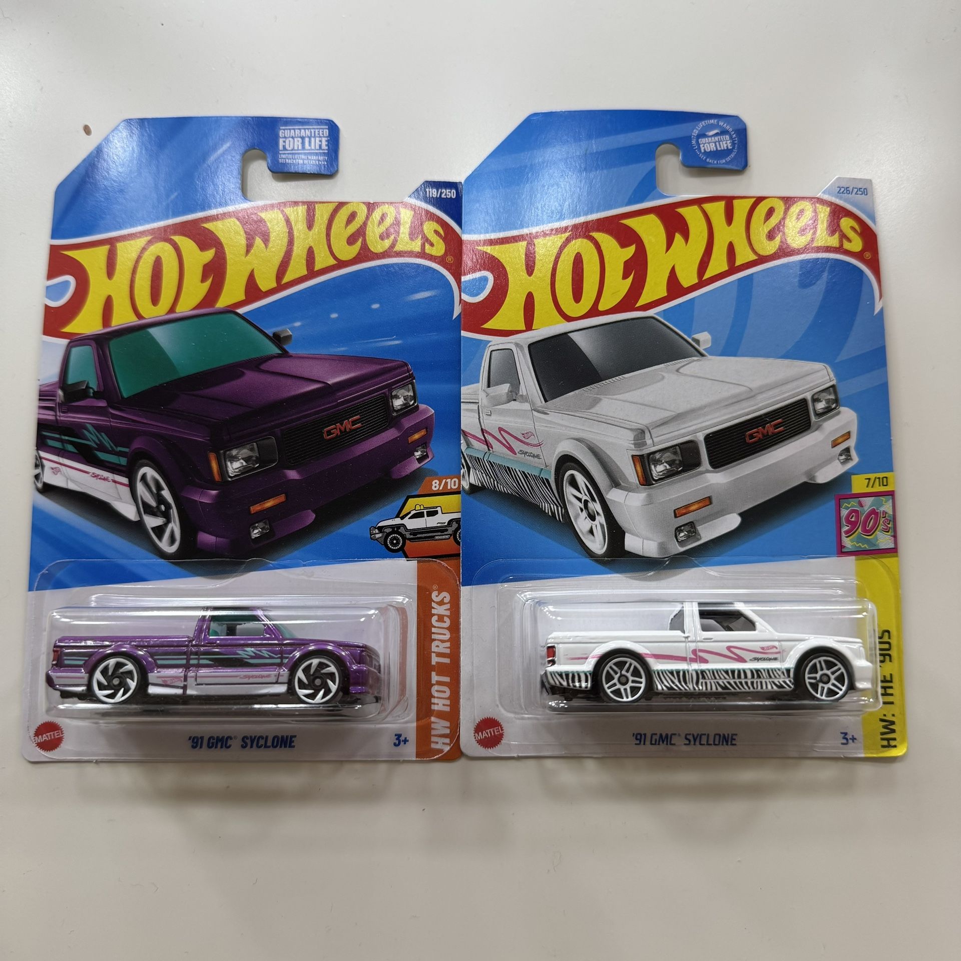Hot Wheels '91 GMC Syclone White and Purple