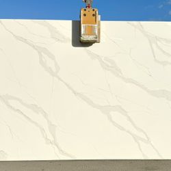 CALACATTA QUARTZ JUMBO SLABS CALACATTA ROMA 127X64 2CM FOR KITCHEN COUNTERTOPS 