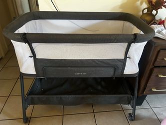 Gray Baby bassinet