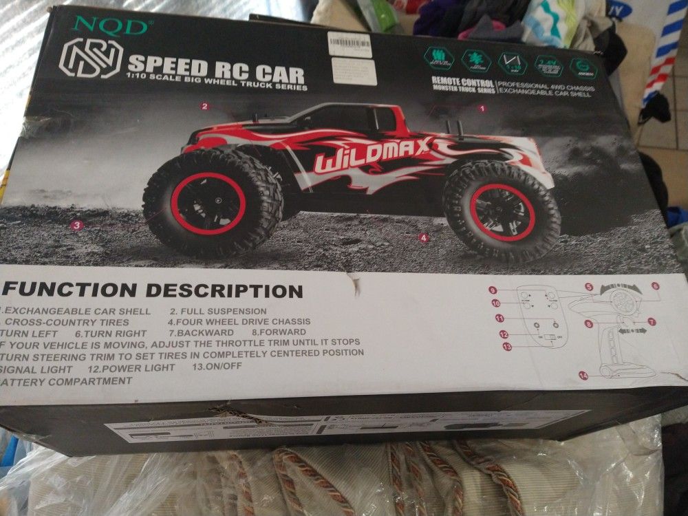 Four-wheel Drive Monster Truck