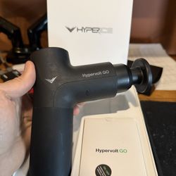 Hyperice Hypervolt GO Cordless Percussion Massage Gun Black 