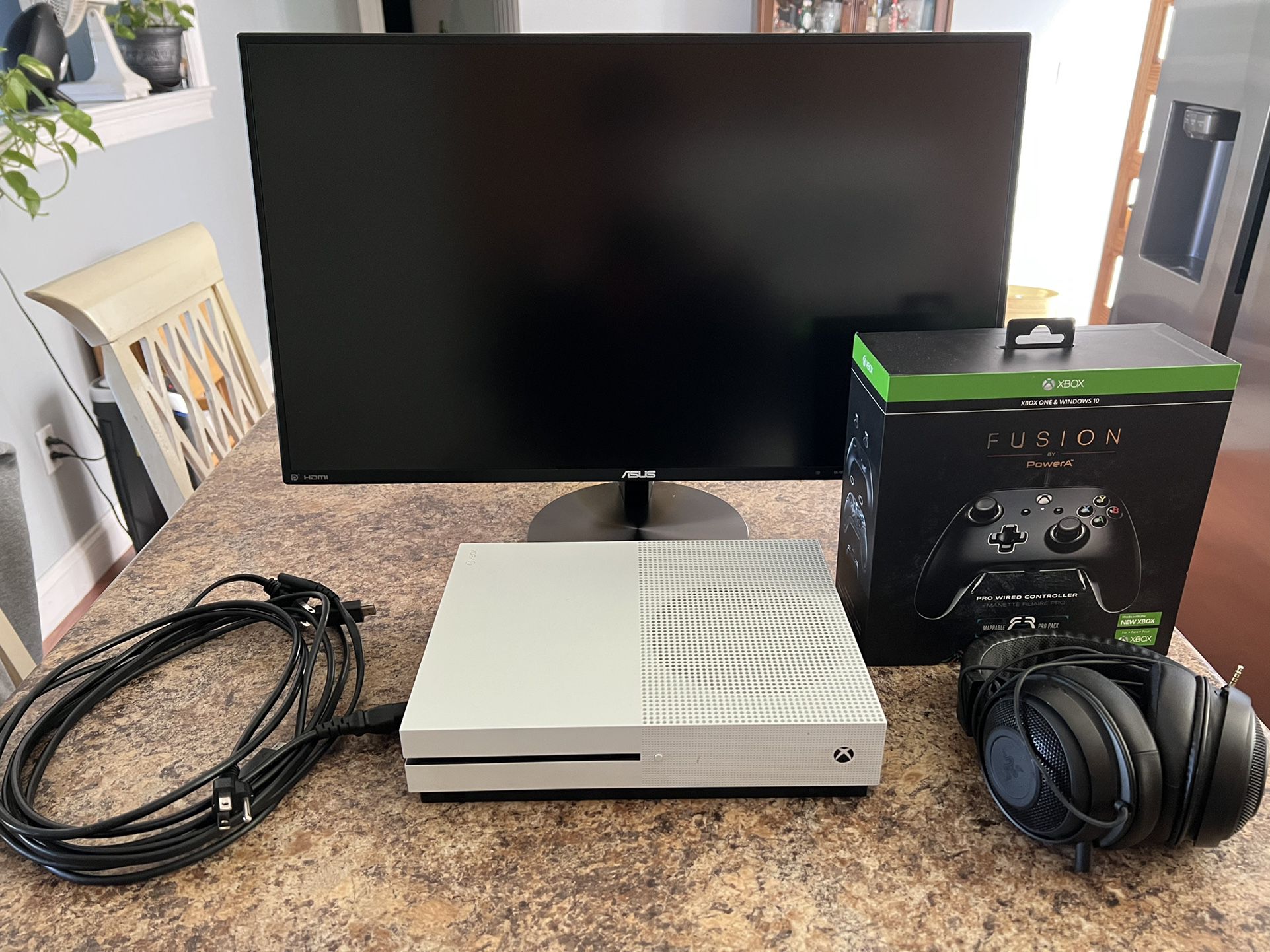 Xbox One S w/ Asus Monitor 