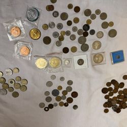 Random coin lot great for reseller Canadian Australian & whole bunch more p/u Jamison, Pa 