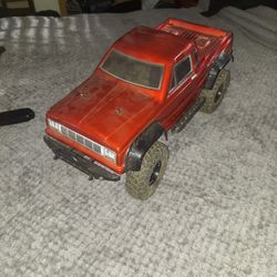 1.10 Th  Scale Rc Truck.    