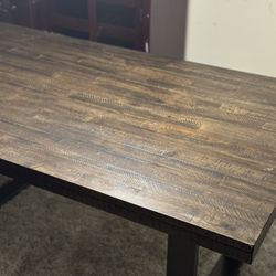 Kavara Counter Height Dining Table 