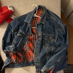 Brand New Vintage Levi’s Jacket An Love Is Blind Hoodie 