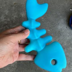 New Dog Chew Toys for Aggressive Chewers, Indestructible for Large Breed Tough Nylon Fish Bone Dog Chew