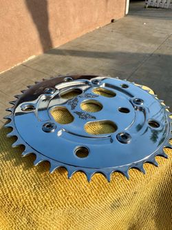 Gt bmx pro performer power series wing stamp 42T sprocket with new gt bolts