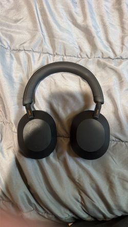 Sony XM5