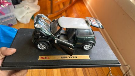Mini Cooper display car