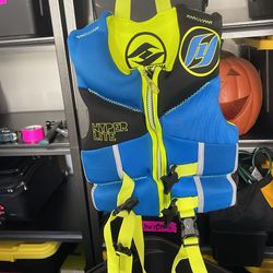 Hyper Lite Kids Life Best Jacket