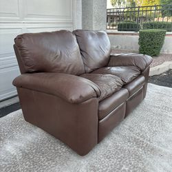 Leather Electric Reclining Loveseat Free Delivery 🚚 