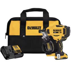 DEWALT 20V MAX Lithium-Ion 15-Degree Electric Cordless Roofing Nailer Kit with 2.0Ah Battery Charger and Bag