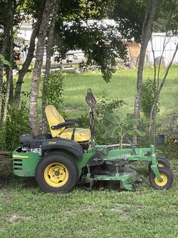 John Deere 717A Commercial 48” Riding Mower