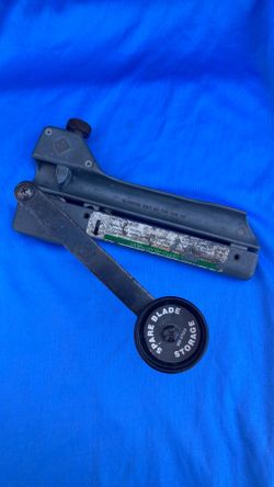 Look ! Greenlee Flex/BX Armored Cable Cutter . Deal !