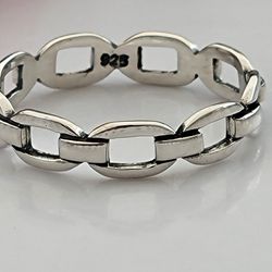 Authentic Sterling Silver Chain Link Ring. 