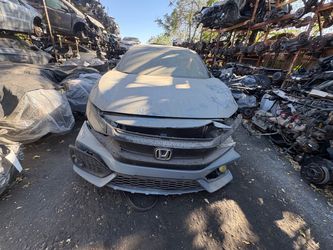 Parting out 2017 Honda civic turbo parts only