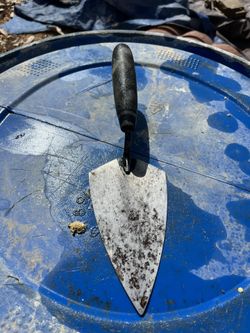 POINTER TROWEL